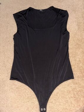 Express Black Cap Sleeve Scoop Bodysuit